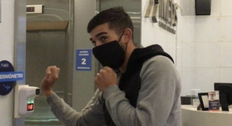 Emiliano Amor se hace los exámenes para integrarse a Colo Colo y aprovecha de elogiar a los juveniles