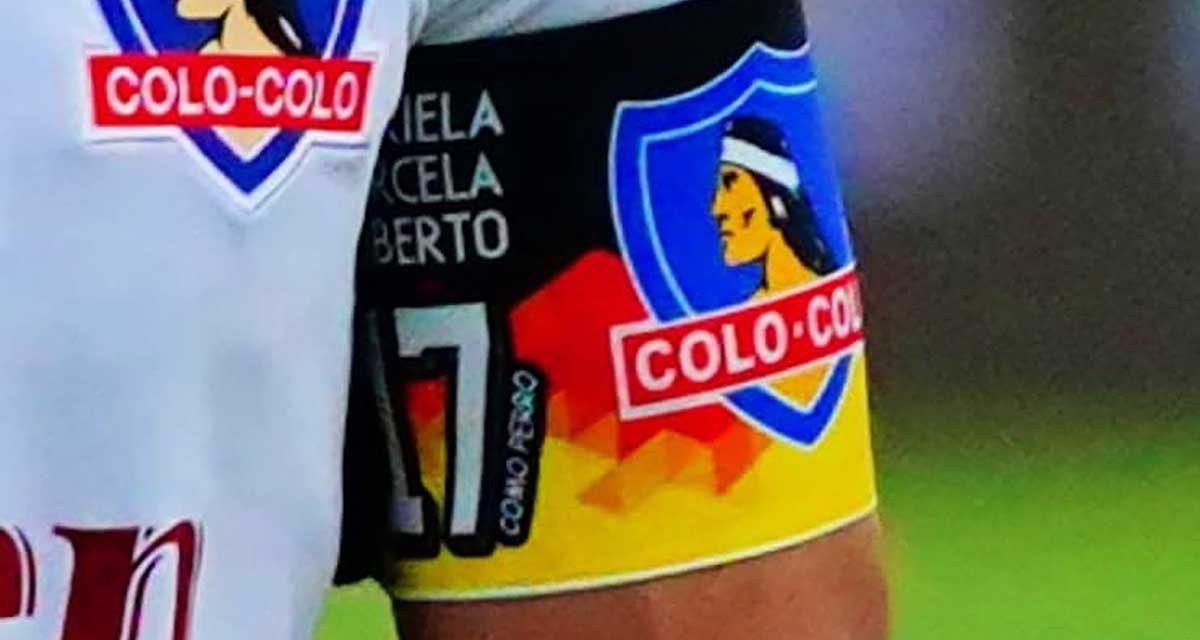 Jineta de capitán "como perro" de Gabriel Suazo