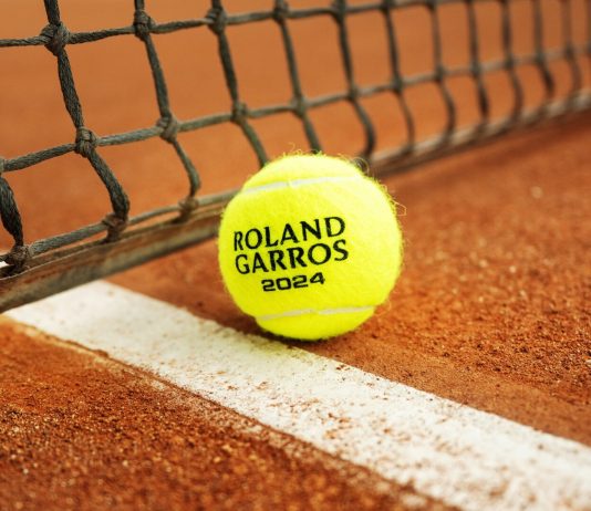 Auger-Aliassime frenó en seco la histórica campaña de Tabilo en Roland Garros