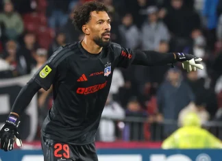 La letra chica del contrato de Vozinha en Colo Colo: la cláusula que ya comenzó a correr