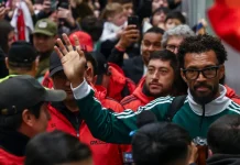 La prensa internacional se rinde ante Vozinha: destacan su multitudinario recibimiento tras llegar a Colo Colo